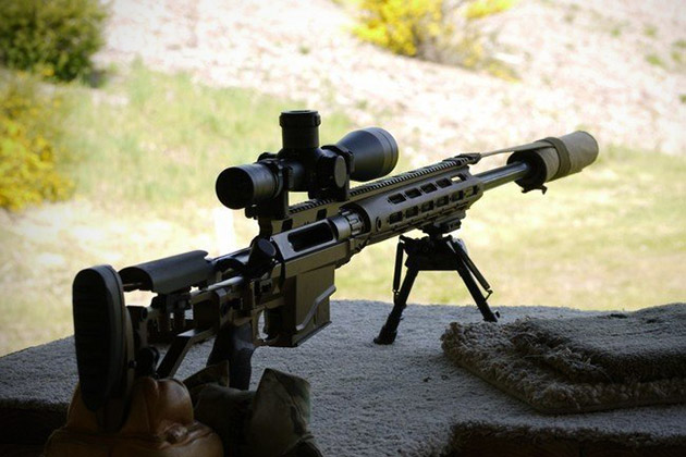 M2010 Enhanced Sniper Rifle Can Accurately Hit Targets Nearly a Mile ...